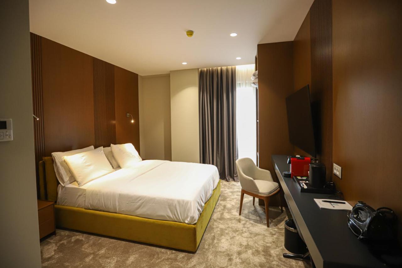 Urbanin Apartment & Hotel 地拉那 外观 照片