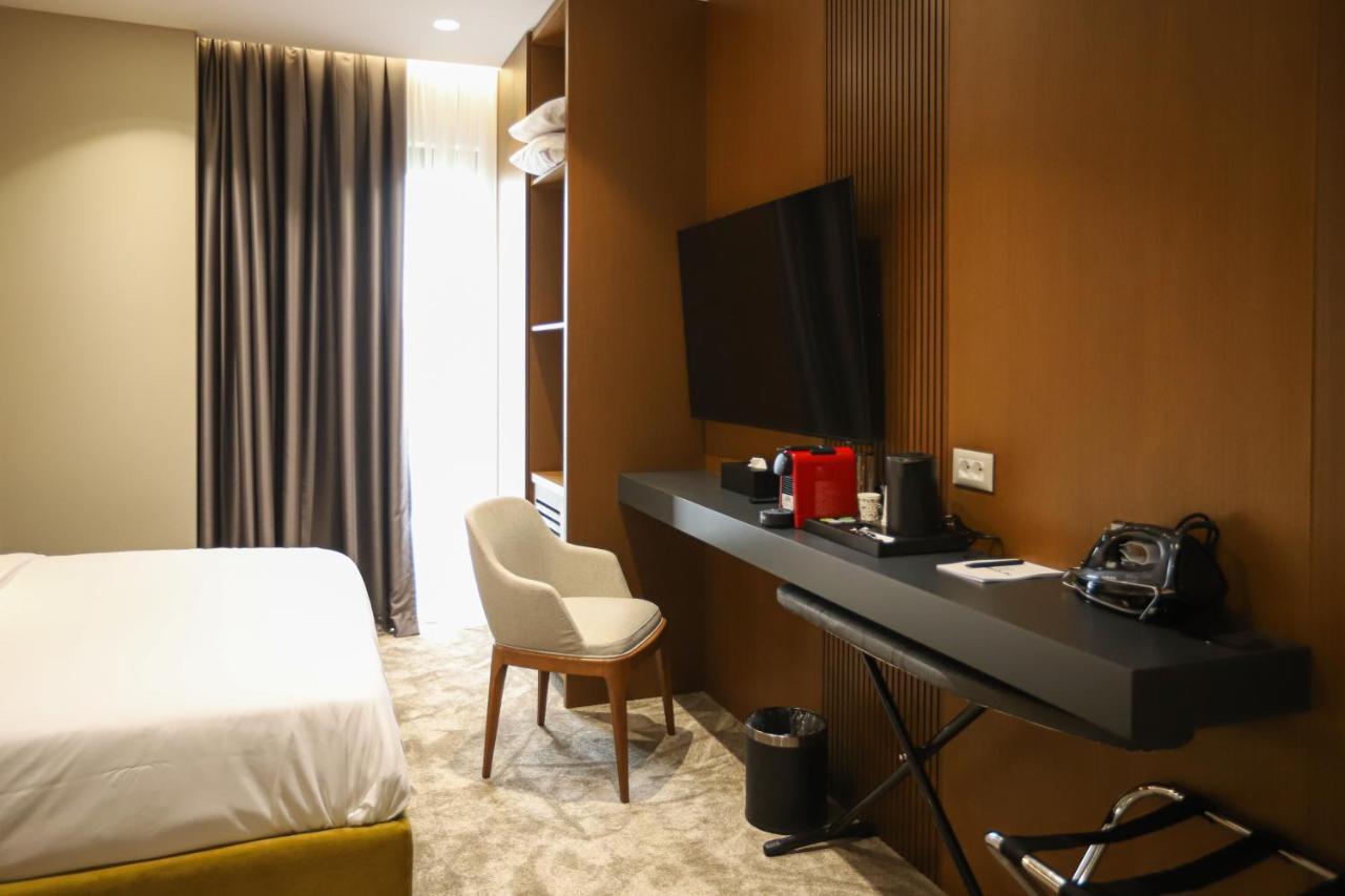Urbanin Apartment & Hotel 地拉那 外观 照片
