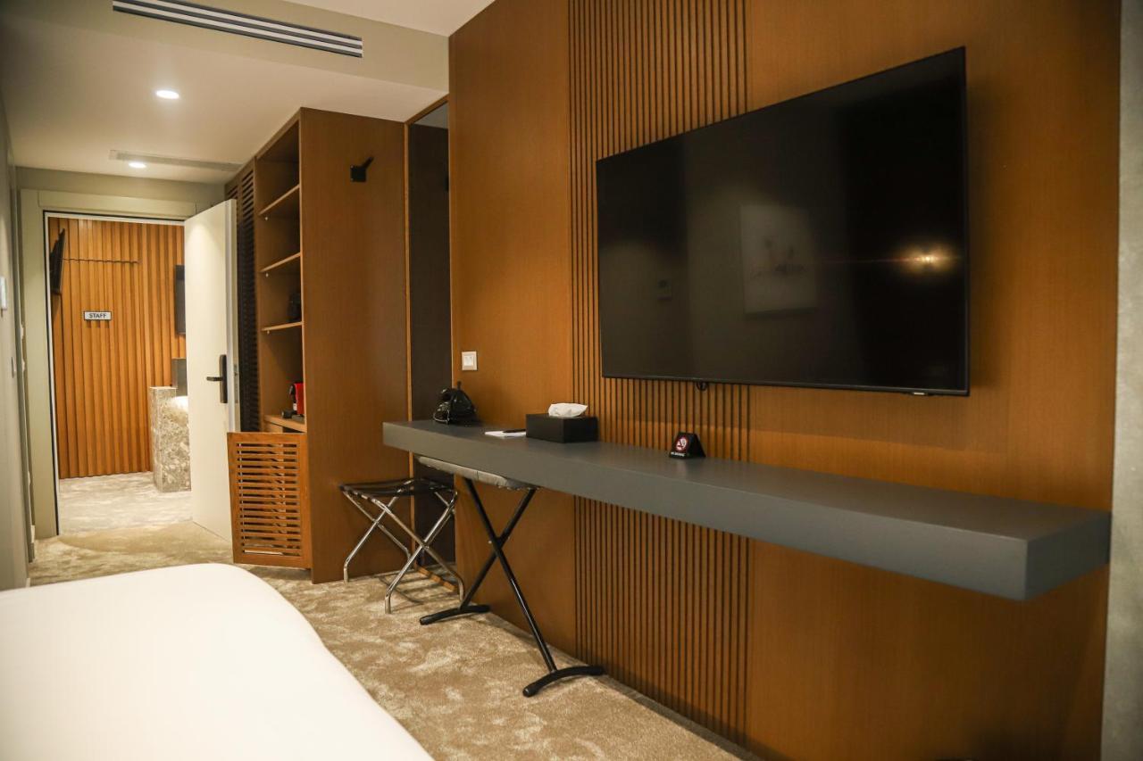 Urbanin Apartment & Hotel 地拉那 外观 照片