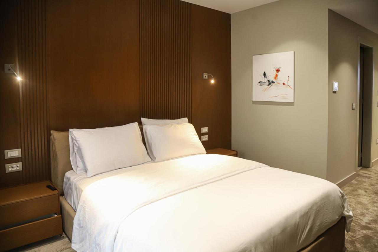 Urbanin Apartment & Hotel 地拉那 外观 照片