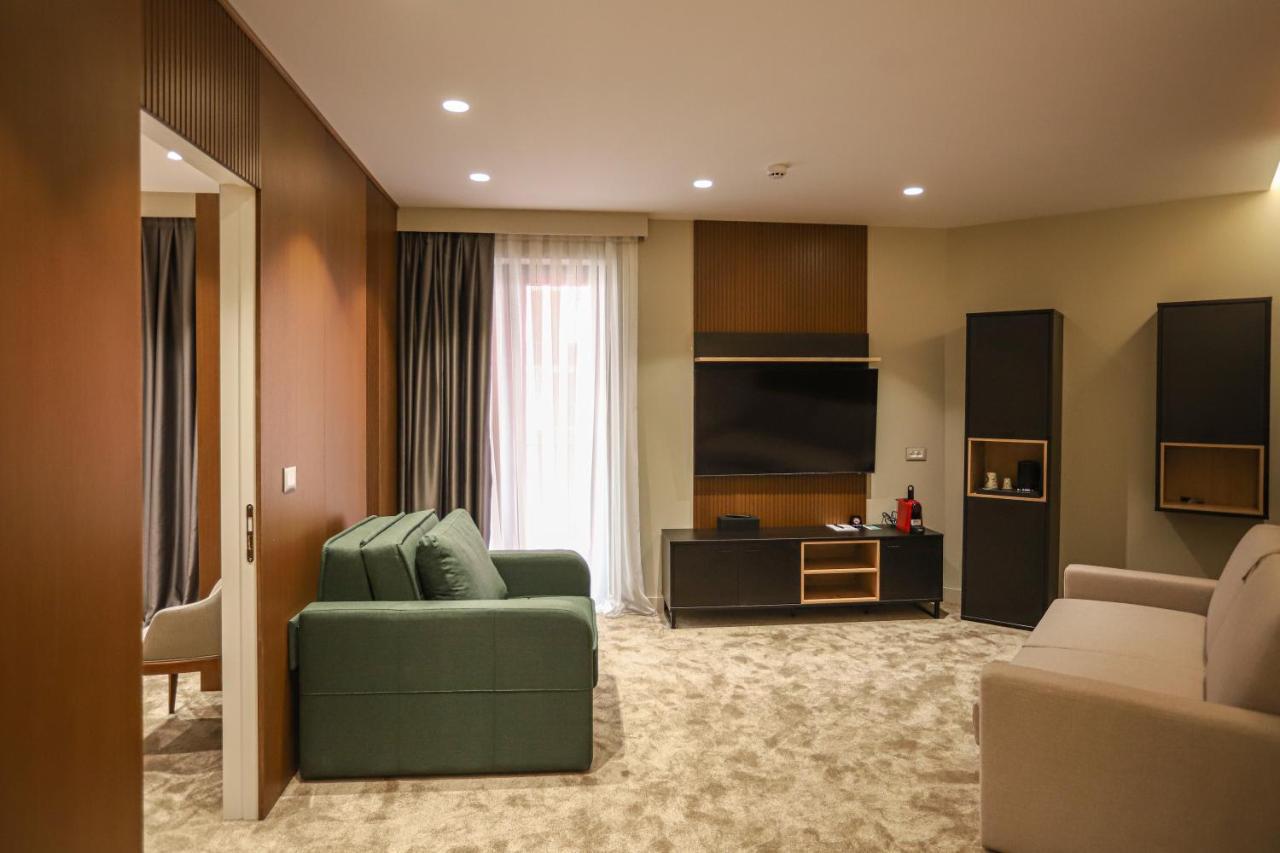 Urbanin Apartment & Hotel 地拉那 外观 照片